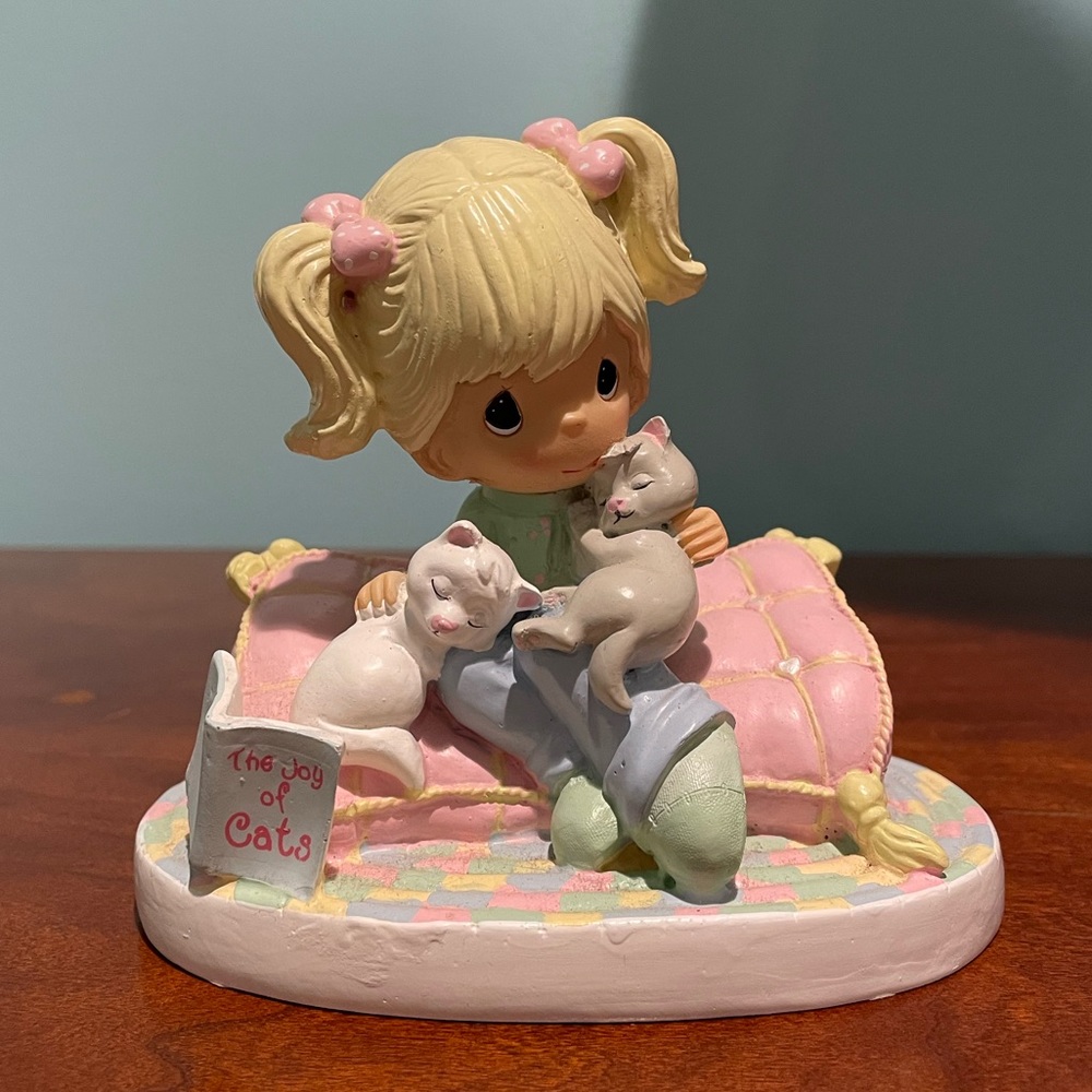 Precious Moments Figurine